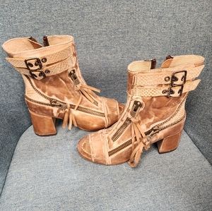 Freebird Ankle Sandals